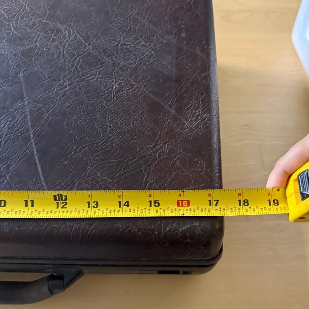 Samsonite vintage hard